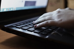 woman on laptop